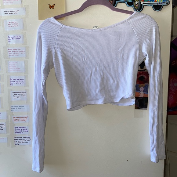 White scrunched top - Picture 2 of 2